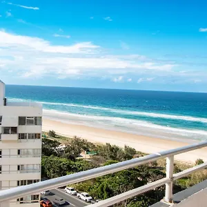 Equinox *** Gold Coast
